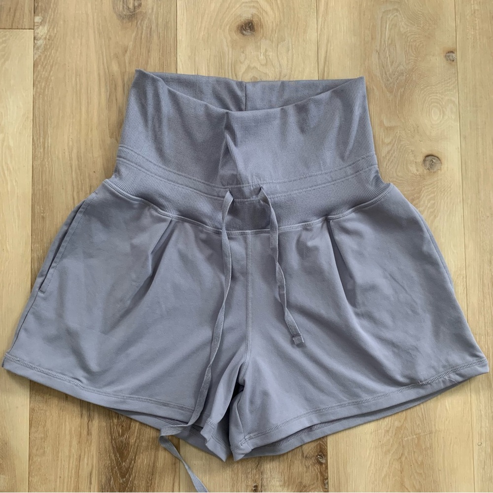 Fabletics Maj short - Picture 4 of 10
